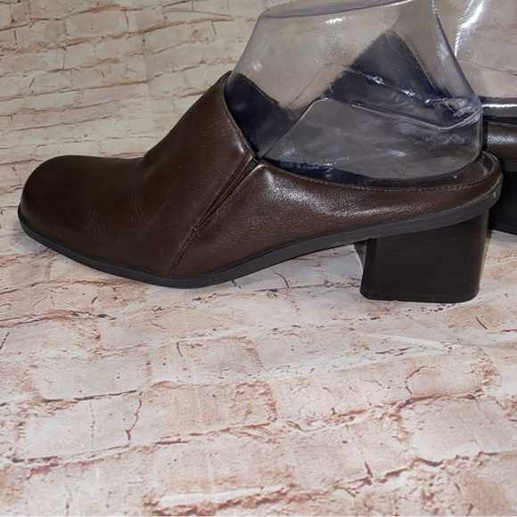 Sold - Picture 5 of 5